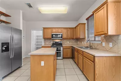 6202 Bridgewood Drive, Killeen, TX 76549 - Photo 14