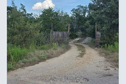 119 Turkey Run, Cedar Creek, TX 78612 - Photo 10