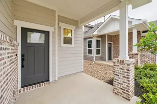 525 Burlington Dr, Buda, TX 78610 - Photo 2