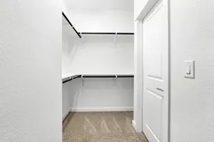 525 Burlington Dr, Buda, TX 78610 - Photo 14