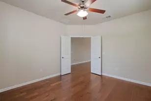 533 Jess Maynard Trail, Leander, TX 78641 - Photo 6