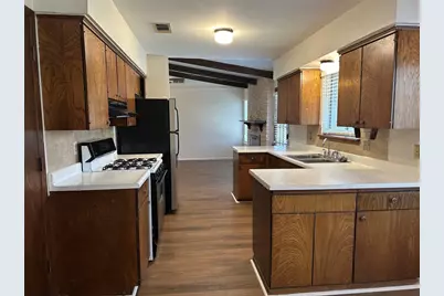 5504 Chadwyck Drive, Austin, TX 78723 - Photo 14