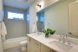6802 Montana St, Austin, TX 78741 - Photo 10