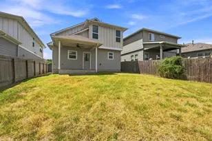 10221 Forest Grove Dr, Austin, TX 78747 - Photo 30