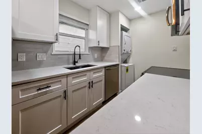 3432 Willowrun Drive #D, Austin, TX 78704 - Photo 4