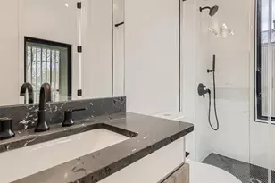 1214 Pasadena Dr, Austin, TX 78757 - Photo 10