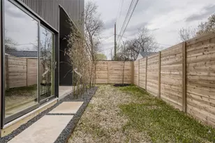 1214 Pasadena Dr, Austin, TX 78757 - Photo 16