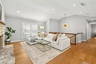 3627 Peregrine Falcon Dr, Austin, TX 78746 - Photo 6