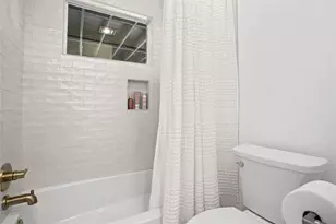 3627 Peregrine Falcon Dr, Austin, TX 78746 - Photo 26