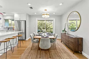 3627 Peregrine Falcon Dr, Austin, TX 78746 - Photo 8