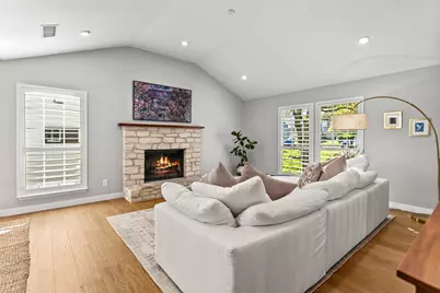 3627 Peregrine Falcon Drive, Austin, TX 78746 - Photo 4