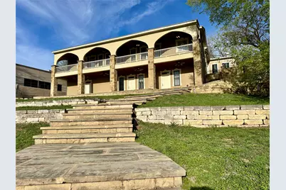 802 Main Street, Bastrop, TX 78602 - Photo 2