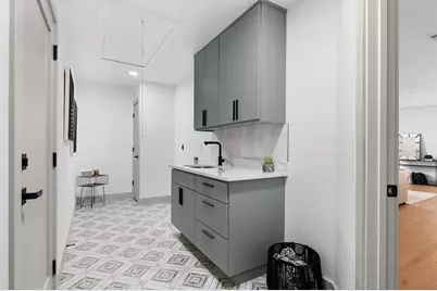 8001 Wakefield Drive, Austin, TX 78749 - Photo 22