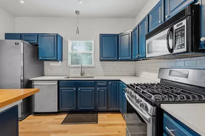 2720 Oak Springs Drive, Austin, TX 78702 - Photo 8