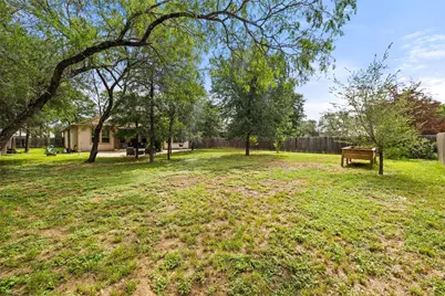 121 W Pauwela Lane, Bastrop, TX 78602 - Photo 30