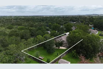 121 W Pauwela Lane, Bastrop, TX 78602 - Photo 34