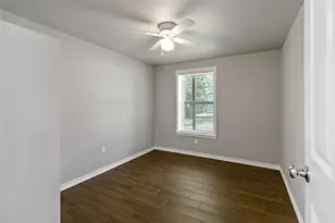 106 Harper Dr, Bastrop, TX 78602 - Photo 12
