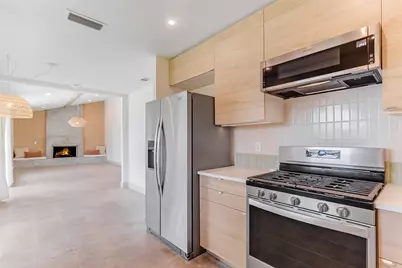 10101 E Rutland Village, Austin, TX 78758 - Photo 12