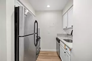 3819 Southway Dr, Austin, TX 78704 - Photo 2