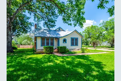 209 Lockhart Street, Martindale, TX 78655 - Photo 4