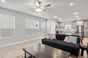 1012 Legend Milton Ln, Austin, TX 78748 - Photo 4