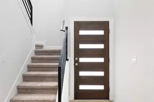 1012 Legend Milton Ln, Austin, TX 78748 - Photo 16