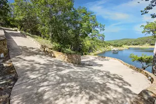 709 S Angel Light Dr, Spicewood, TX 78669 - Photo 40