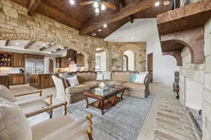 709 S Angel Light Dr, Spicewood, TX 78669 - Photo 8