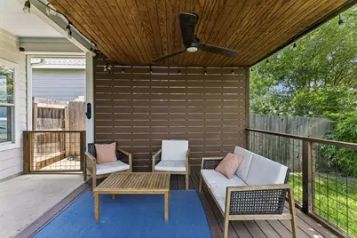 8702 Meridian Oak Lane, Austin, TX 78744 - Photo 32