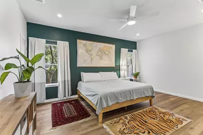 8702 Meridian Oak Lane, Austin, TX 78744 - Photo 12