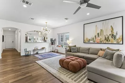 8702 Meridian Oak Lane, Austin, TX 78744 - Photo 6