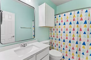 8702 Meridian Oak Ln, Austin, TX 78744 - Photo 26