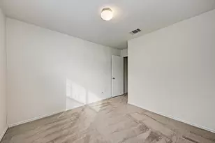 216 Wegstrom St, Hutto, TX 78634 - Photo 24