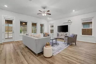 421 Abruzzi St, Leander, TX 78641 - Photo 4