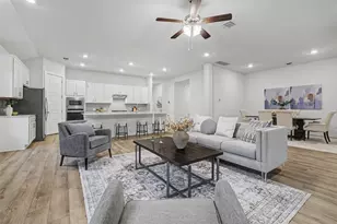 421 Abruzzi St, Leander, TX 78641 - Photo 6