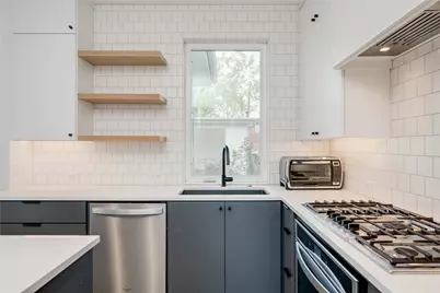 1206 Justin Lane #A, Austin, TX 78757 - Photo 8