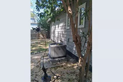 1119 Mark Street #D, Austin, TX 78721 - Photo 12
