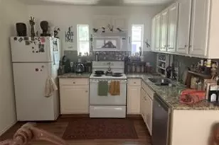 1119 Mark St, Austin, TX 78721 - Photo 2