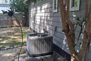 1119 Mark St, Austin, TX 78721 - Photo 12