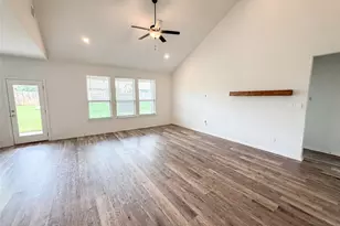 1308 Knowles Dr, Hutto, TX 78634 - Photo 6
