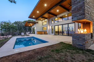 247 Peninsula Dr, Burnet, TX 78611 - Photo 2