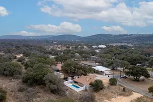 1109 Co Rd 132A, Kingsland, TX 78639 - Photo 4