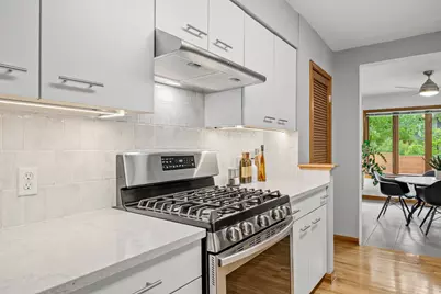 2621 W 49th Street, Austin, TX 78731 - Photo 16