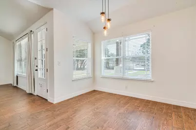 109 Deep Lake Circle, Liberty Hill, TX 78642 - Photo 16