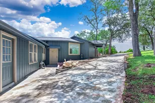 210 Harvard St, San Marcos, TX 78666 - Photo 4