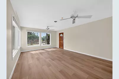 210 Harvard Street, San Marcos, TX 78666 - Photo 8