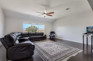 916 Abbeyglen Castle Dr, Pflugerville, TX 78660 - Photo 14