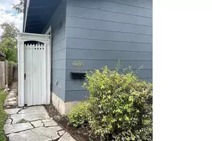 1402 Laurel St, Georgetown, TX 78626 - Photo 2
