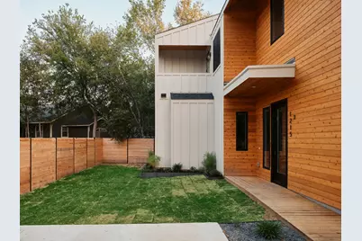 1215 Fort Branch Boulevard #2, Austin, TX 78721 - Photo 22