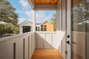 1215 Fort Branch Blvd, Austin, TX 78721 - Photo 18